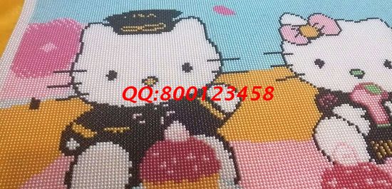 9月22日，居家利用閑散時間就業(yè)和創(chuàng)業(yè)，手工之家的手工活外發(fā)加工項目讓大家夢想成真，圖為勵志珠珠繡成品細(xì)節(jié)實拍