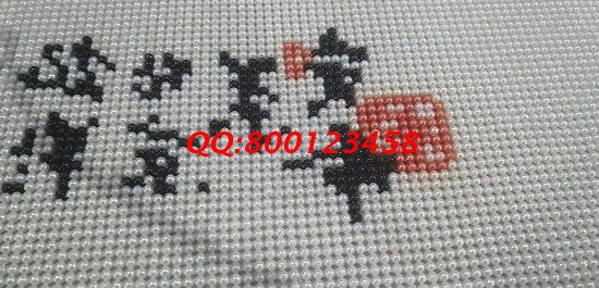 9月25日，可以寄到家做的手工活，簡單好做的外發(fā)手工活，在家做手工活要認真用心，圖為勵志珠珠繡成品細節(jié)實拍