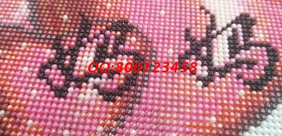 9月27日，可以寄到家做的手工活，足不出戶在家掙錢的好選擇，就選正規(guī)廠家手工之家，圖為勵(lì)志珠珠繡成品細(xì)節(jié)實(shí)拍