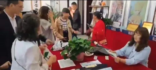 讓更多人在這里收獲成長(zhǎng)！--- --- 記手工之家第五期全國(guó)優(yōu)秀繡娘培訓(xùn)會(huì)開(kāi)啟
