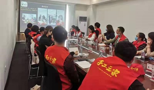 深刻、實(shí)用、全面 --- --- 記手工之家第五期全國優(yōu)秀繡娘培訓(xùn)會
