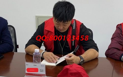 10月6日，長期穩(wěn)定，這個正規(guī)手工活外發(fā)加工企業(yè)，還有個性化定制服務，圖為手工之家優(yōu)秀繡娘培訓會剪影