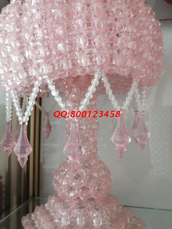 10月20日，發(fā)展前景好，拿回家做的手工活，非遺項(xiàng)目珠繡外發(fā)手工活加工項(xiàng)目很受歡迎，圖為勵志珠珠繡串珠成品實(shí)拍