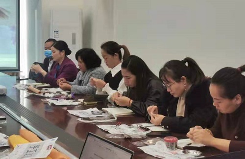 好好學(xué)、好好做，就會(huì)有收獲！ --- ---記手工之家各級(jí)代理技術(shù)培訓(xùn)優(yōu)秀學(xué)員申女士