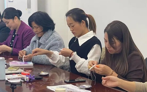 好好學(xué)、好好做，就會(huì)有收獲！ --- ---記手工之家各級(jí)代理技術(shù)培訓(xùn)優(yōu)秀學(xué)員申女士