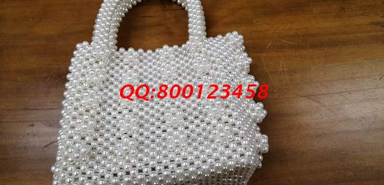 11月8日，可以寄到家做的手工活，手工之家的珠繡串珠手工活外發(fā)加工項目有很多優(yōu)勢，圖為勵志珠珠繡新款珠包實拍