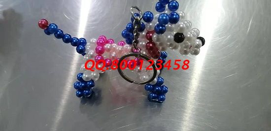 11月9日，手工活加工，可以帶回家做的手工活，長(zhǎng)期穩(wěn)定、安全放心就選手工之家，圖為勵(lì)志珠珠繡串珠小飾品實(shí)拍