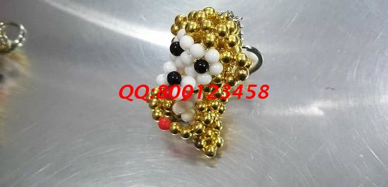 11月25日，流程完善，做手工活掙錢(qián)，選擇珠繡手工活外發(fā)加工項(xiàng)目就對(duì)了，圖為勵(lì)志珠珠繡串珠成品實(shí)拍(圖3)