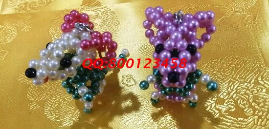 11月26日，不分人群，做珠繡串珠外發(fā)手工活加工項(xiàng)目，大家都選手工之家，圖為勵(lì)志珠珠繡串珠成品實(shí)拍(圖2)