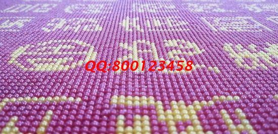 11月27日，想接正規(guī)廠家的手工活，拿回家做的手工活，就選手工老企業(yè)手工之家，圖為勵(lì)志珠珠繡成品細(xì)節(jié)實(shí)拍