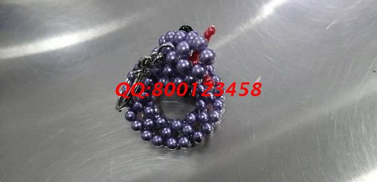 12月2日，想在家做手工活掙錢(qián)，想選擇手工之家的勵(lì)志珠珠繡，材料方面的政策很完善，可以放心選擇，圖為勵(lì)志珠珠繡串珠產(chǎn)品實(shí)拍(圖2)