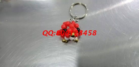 12月12日，在家做手工活，拿回家做的手工活，手工之家可信可靠，圖為勵志珠珠繡串珠產(chǎn)品實(shí)拍(圖1)