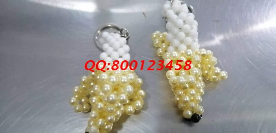 12月13日，拿回家做的手工活，珠繡串珠外發(fā)手工活衛(wèi)生安全，很多人都選擇，圖為勵(lì)志珠珠繡串珠產(chǎn)品實(shí)拍(圖2)