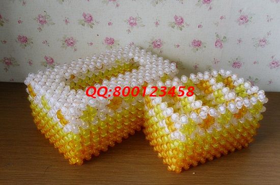 12月28日，做手工活外發(fā)加工項目掙錢，可以帶回家做的手工活，要好好做、堅持做，圖為勵志珠珠繡串珠成品實拍(圖3)