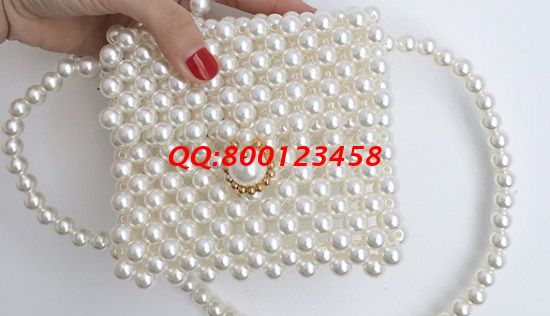 1月23日，在家做手工活掙錢，拿回家做的手工活，越來越多人選擇手工之家的外發(fā)手工活加工項(xiàng)目，圖為勵(lì)志珠珠繡串珠成品實(shí)拍