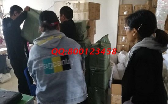 2月10日，純手工活外發(fā)加工，拿回家做的手工活兼職，傳統(tǒng)手工珠繡串珠的倉庫很忙，圖為手工之家兩個倉庫日常剪影