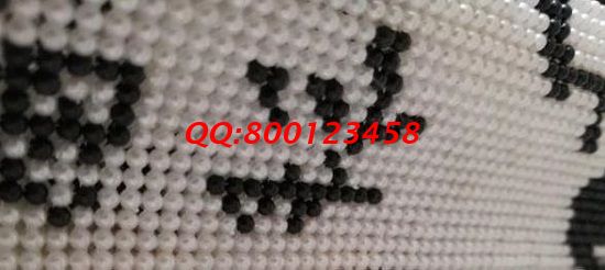 2月11日，正規(guī)外發(fā)手工活，可以在家做的手工活兼職，手工之家的珠繡串珠長期穩(wěn)定，圖為勵志珠珠繡成品細節(jié)實拍