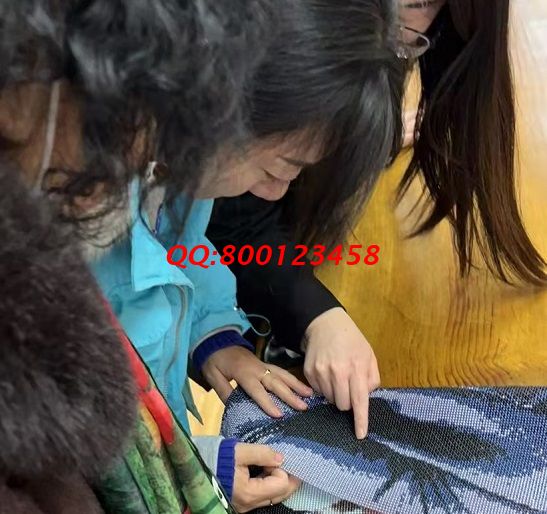 2月18日，家庭手工加工活回收，可以拿回家做的手工，來手工之家手工活接單平臺(tái)，圖為手工之家接待加工客戶現(xiàn)場(chǎng)考察合作剪影