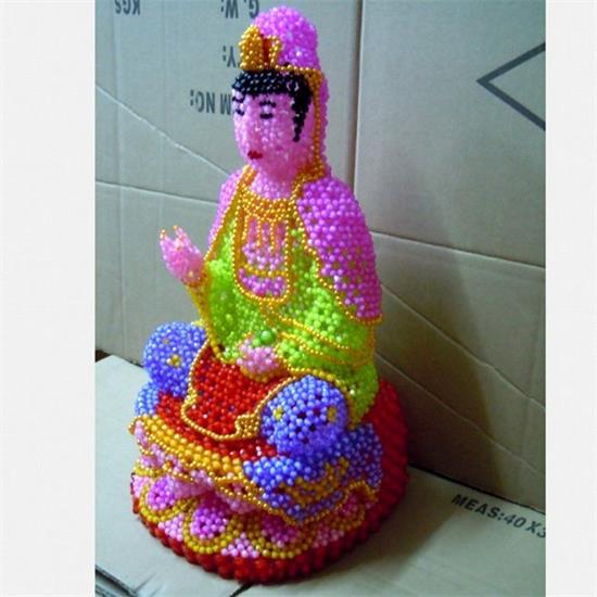 漂亮的串珠工藝品，純手工制作可以拿回家做(圖1)