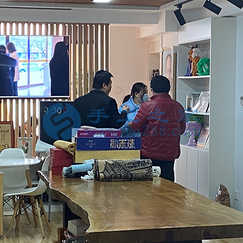 愛好手工不怕路途遠，每天都有人來到手工之家(圖1)