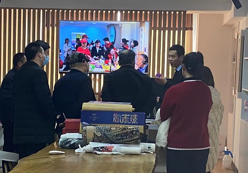 手工帶動(dòng)就業(yè)，讓農(nóng)民有事干、農(nóng)村更美麗 --- --- 記河北大名一鎮(zhèn)村領(lǐng)導(dǎo)一行來(lái)手工之家實(shí)地參觀考察