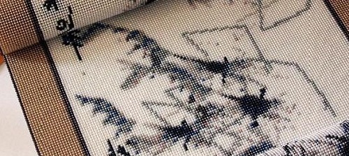 3月13日，在家做手工活，正規(guī)手工活外發(fā)加工企業(yè)的材料倉庫，是這樣對外寄發(fā)材料的，圖為勵志珠珠繡成品細節(jié)實拍