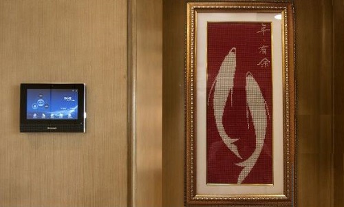 3月18日，正規(guī)手工活外發(fā)加工，制度完善，珠繡串珠外發(fā)手工活加工項(xiàng)目加工費(fèi)每周五結(jié)算，圖為勵(lì)志珠珠繡成品實(shí)際場(chǎng)景效果圖