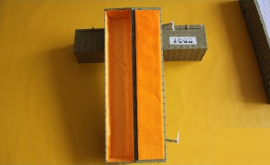 4月1日，手工活在家兼職也能干，這個拿回家做的手工活的珠繡產(chǎn)品怎么用？圖為勵志珠珠繡串珠手工（一款）成品外包裝剪影