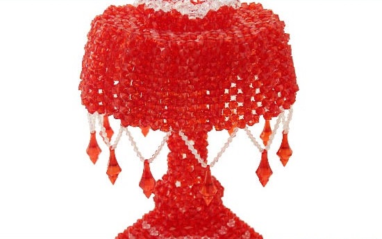 5月24日，可以在家做的手工活，可靠的手工活外發(fā)，做手工之家的珠繡手工活，收入怎么樣？圖為勵志珠珠繡串珠手工產(chǎn)品剪影