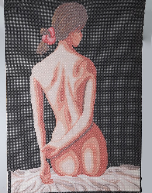 5月26日，純手工活代加工，網(wǎng)上接手工活的平臺，哪里人能做手工之家的珠繡串珠手工活？圖為勵志珠珠繡手工產(chǎn)品剪影