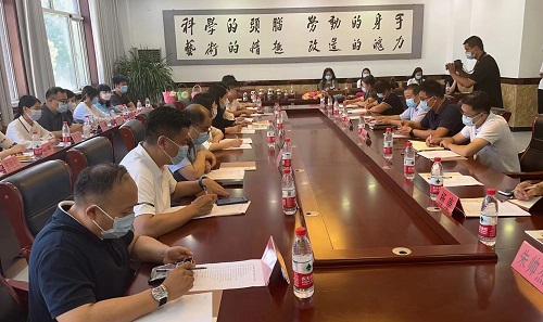交流研討，在產(chǎn)業(yè)化、市場(chǎng)化、品牌化道路上前行 --- ---記2022邯鄲“青創(chuàng)營”走進(jìn)大名府(圖1)