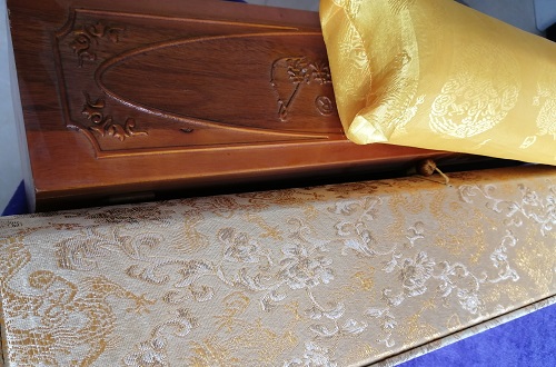 在家做外放手工活加工掙錢(qián)增收吸引哪些人呢?(圖1)