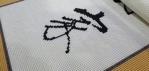 8月23日，純手工活代加工，手工活加工，就業(yè)創(chuàng)業(yè)可行，手工之家服務(wù)大家足不出戶有活干，圖為勵志珠珠繡手工產(chǎn)品剪影