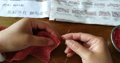 9月2日，拿回家做的手工活，正規(guī)供料的手工活，誠信理念是手工之家平臺十多年持續(xù)發(fā)展的重要原因，圖為勵志珠珠繡串珠手工產(chǎn)品圖紙剪影