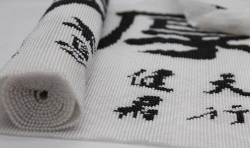 9月6日，可以在家做的手工活，純手工活外發(fā)加工，手工之家的創(chuàng)新理念是立足實(shí)際、持續(xù)努力，圖為勵(lì)志珠珠繡串珠手工產(chǎn)品剪影