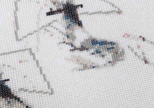 9月7日，帶回家做手工活，在家兼職手工活，手工之家的服務(wù)理念就是要讓大家滿意，圖為勵志珠珠繡串珠手工產(chǎn)品細(xì)節(jié)剪影