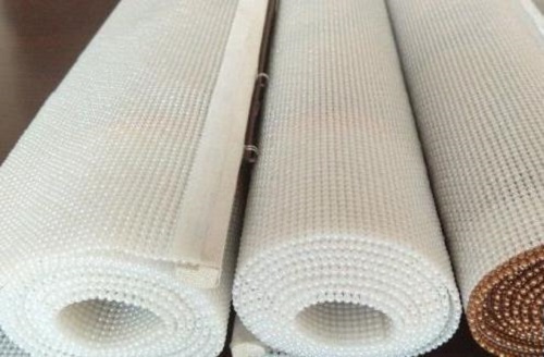 9月8日，純手工活代加工，可靠的手工活外發(fā)，手工之家的加工人員里男女老少都有，圖為勵(lì)志珠珠繡串珠手工產(chǎn)品剪影