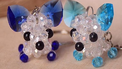 9月12日，寄到家做的手工活，代加工手工活，可靠有保障，在手工之家一次合作就是永遠(yuǎn)的朋友，圖為勵(lì)志珠珠繡串珠手工產(chǎn)品剪影