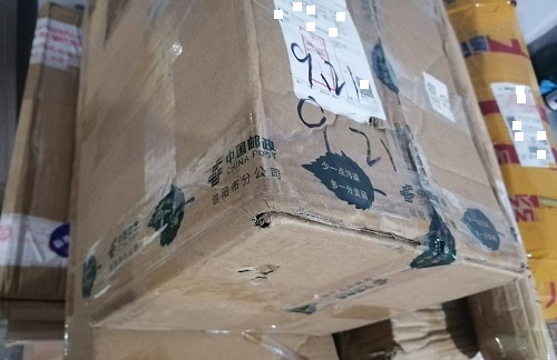 9月22日，純手工活外發(fā)加工項目，手工活兼職，選擇手工之家的加工人員了解的途徑有些不同，圖為成品倉庫今日待檢手工產(chǎn)品剪影