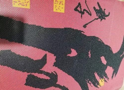 9月29日，正規(guī)供料的手工活，在家做手工活掙錢，新的季度即將開始，手工之家的外發(fā)手工活適合大家居家就業(yè)創(chuàng)業(yè)，圖為勵(lì)志珠珠繡串珠手工產(chǎn)品剪影