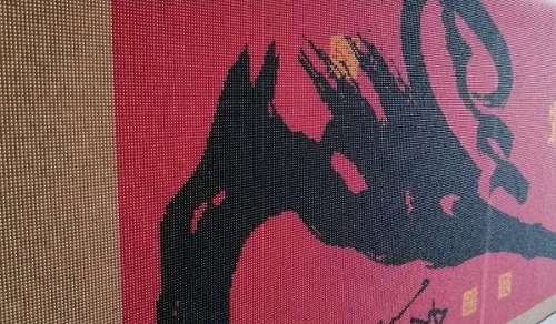 9月29日，正規(guī)供料的手工活，在家做手工活掙錢，新的季度即將開始，手工之家的外發(fā)手工活適合大家居家就業(yè)創(chuàng)業(yè)，圖為勵(lì)志珠珠繡串珠手工產(chǎn)品剪影