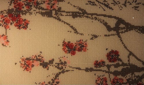 10月28日，正規(guī)外發(fā)加工手工，可靠的靈活就業(yè)項目，手工之家提供的服務(wù)一樣真誠，圖為勵志珠珠繡串珠手工產(chǎn)品細(xì)節(jié)剪影