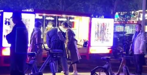 這么大，竟然有15平方-------記手工之家的移動銷售新平臺