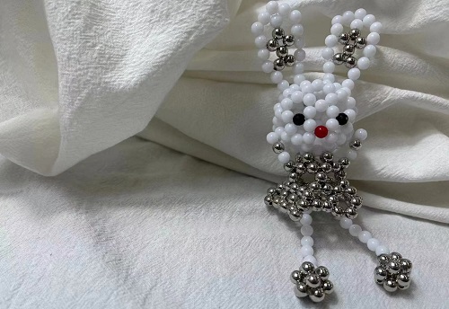 2月22日, 純手工加工項(xiàng)目，在家做串珠手工掙錢，在手工之家,由動(dòng)手掙錢到動(dòng)手動(dòng)口好收入,行動(dòng)很重要,圖為勵(lì)志珠珠繡串珠手工產(chǎn)品剪影