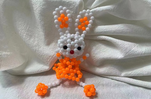 2月22日, 純手工加工項(xiàng)目，在家做串珠手工掙錢，在手工之家,由動(dòng)手掙錢到動(dòng)手動(dòng)口好收入,行動(dòng)很重要,圖為勵(lì)志珠珠繡串珠手工產(chǎn)品剪影