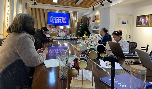 攜手搭舞臺(tái)，手工助就業(yè) —— 記長(zhǎng)沙市溫馨助殘公益服務(wù)中心領(lǐng)導(dǎo)蒞臨手工之家