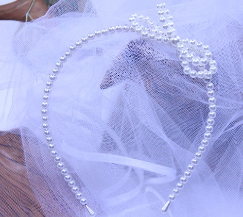 4月10日，在家做手工副業(yè)掙錢，純手工加工項(xiàng)目，手工之家的珠繡串珠手工事業(yè)總有讓你滿意的地方，圖為勵(lì)志珠珠繡串珠手工產(chǎn)品剪影