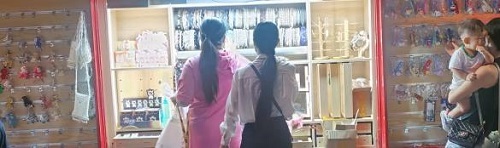 多一份好的收入，移動(dòng)潮品店兼容并包，讓加工人員也可以這樣掙錢