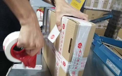手工活外發(fā)加工正規(guī)廠家直接發(fā)貨，手工之家發(fā)送的材料每次一樣嗎？