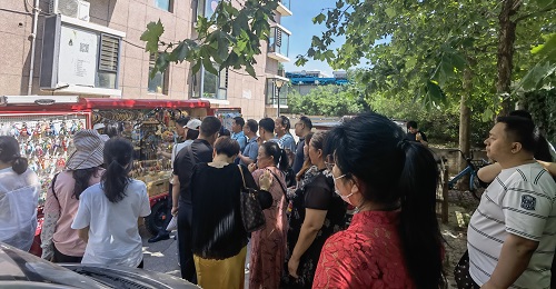 飾品加工廠+移動(dòng)潮品店，讓大家一起做手工掙錢 ------ 記石家莊項(xiàng)目考察團(tuán)隊(duì)到手工之家考察合作